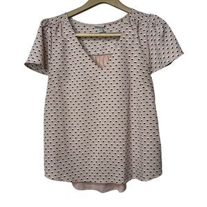 A New Day Womens Blouse Size M Pink Geometric Print Short Sleeve Hi Low